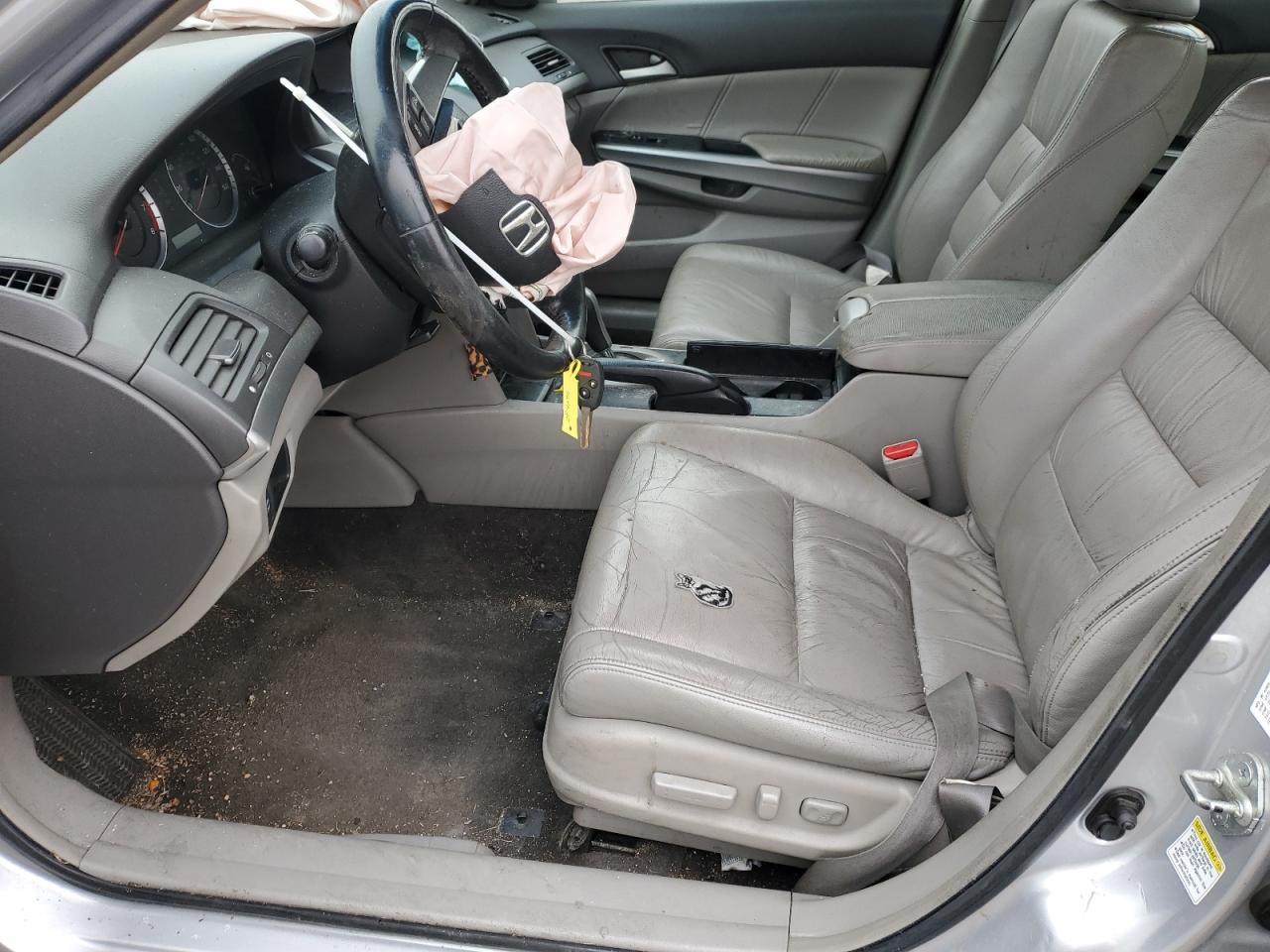 2008 Honda Accord - Image 7