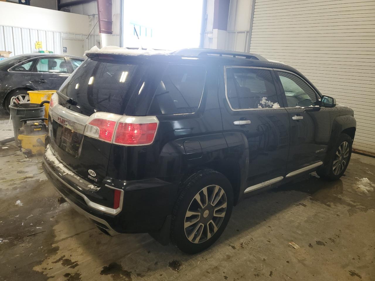 2017 GMC Terrain - Image 3