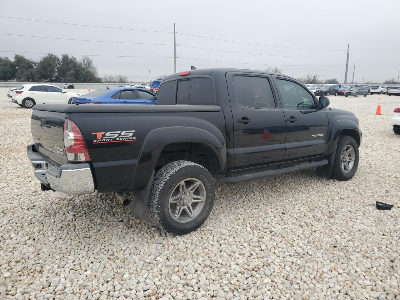 2014 Toyota Tacoma - Image 3