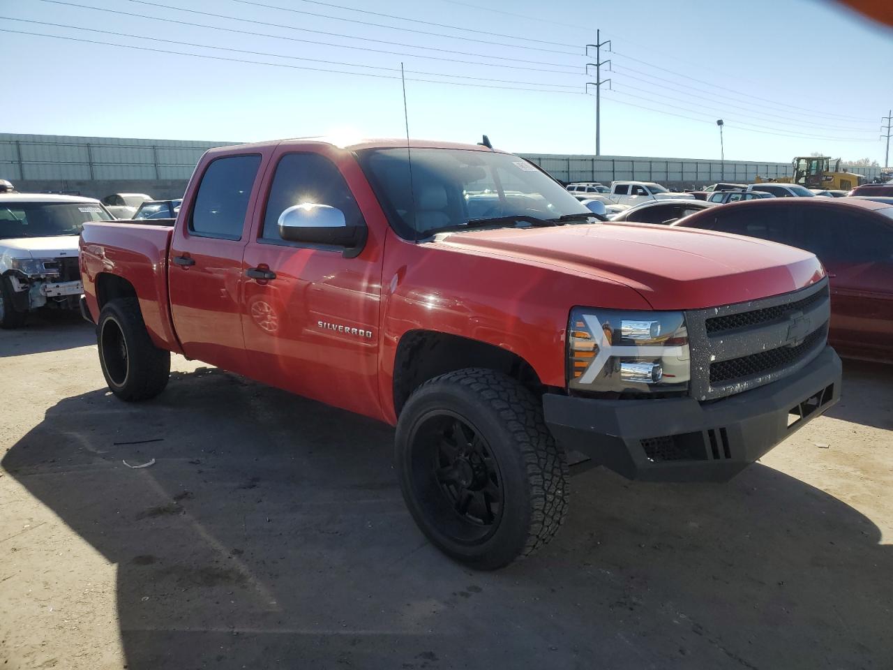 2011 Chevrolet Silverado - Image 4