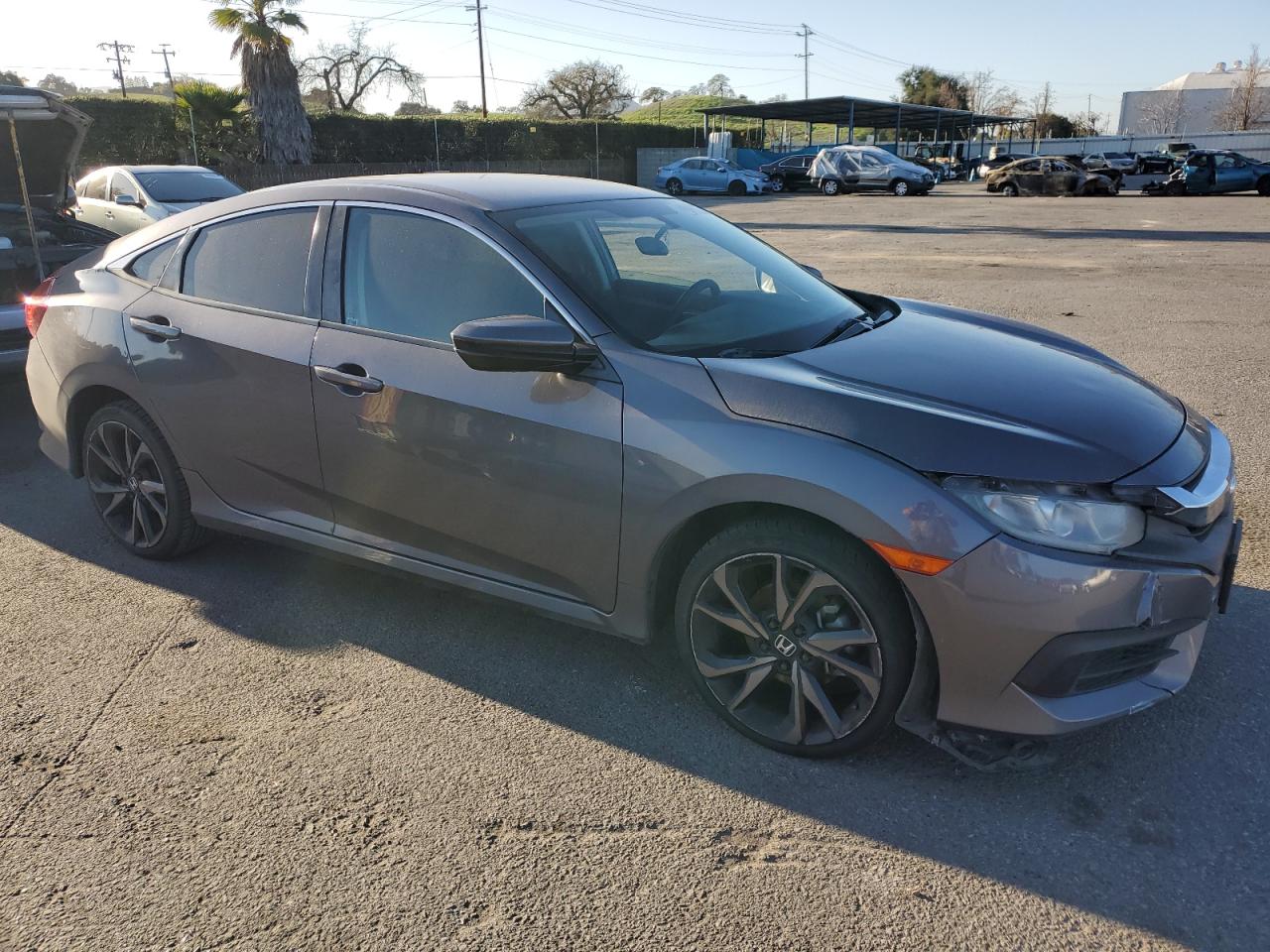 2017 Honda Civic - Image 4