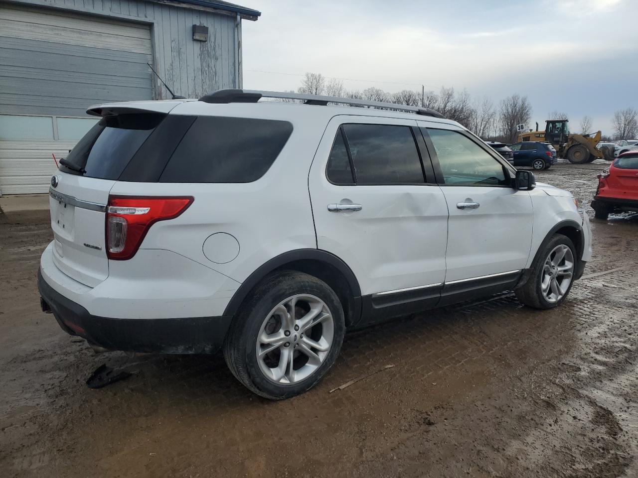 2015 Ford Explorer - Image 3