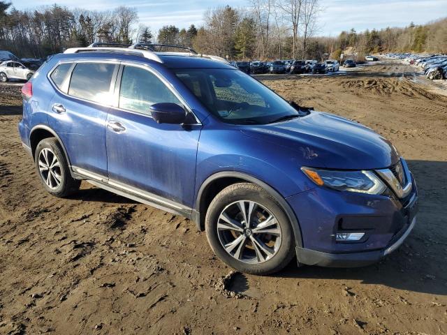  NISSAN ROGUE 2017 Синий