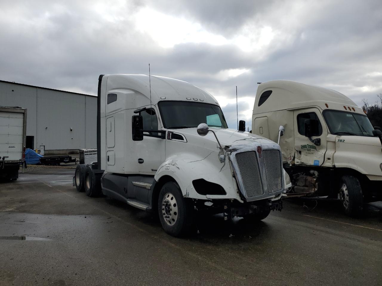 2017 Kenworth Construction T680 for Sale in West Mifflin, PA - Front End
