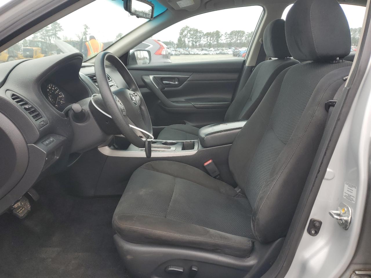 2015 Nissan Altima - Image 7