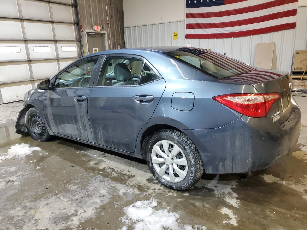 2018 Toyota Corolla - Image 2