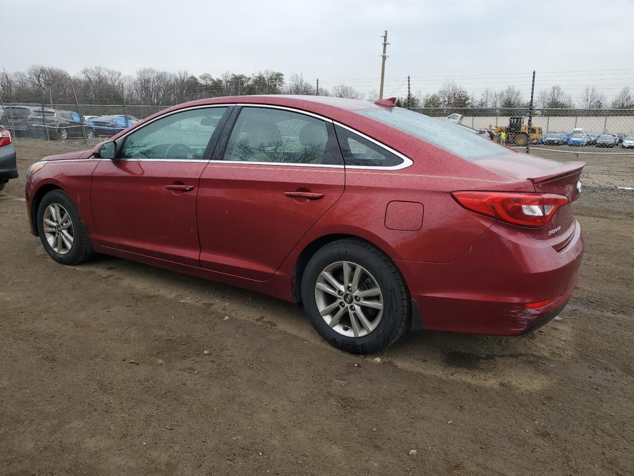 2015 Hyundai Sonata - Image 2