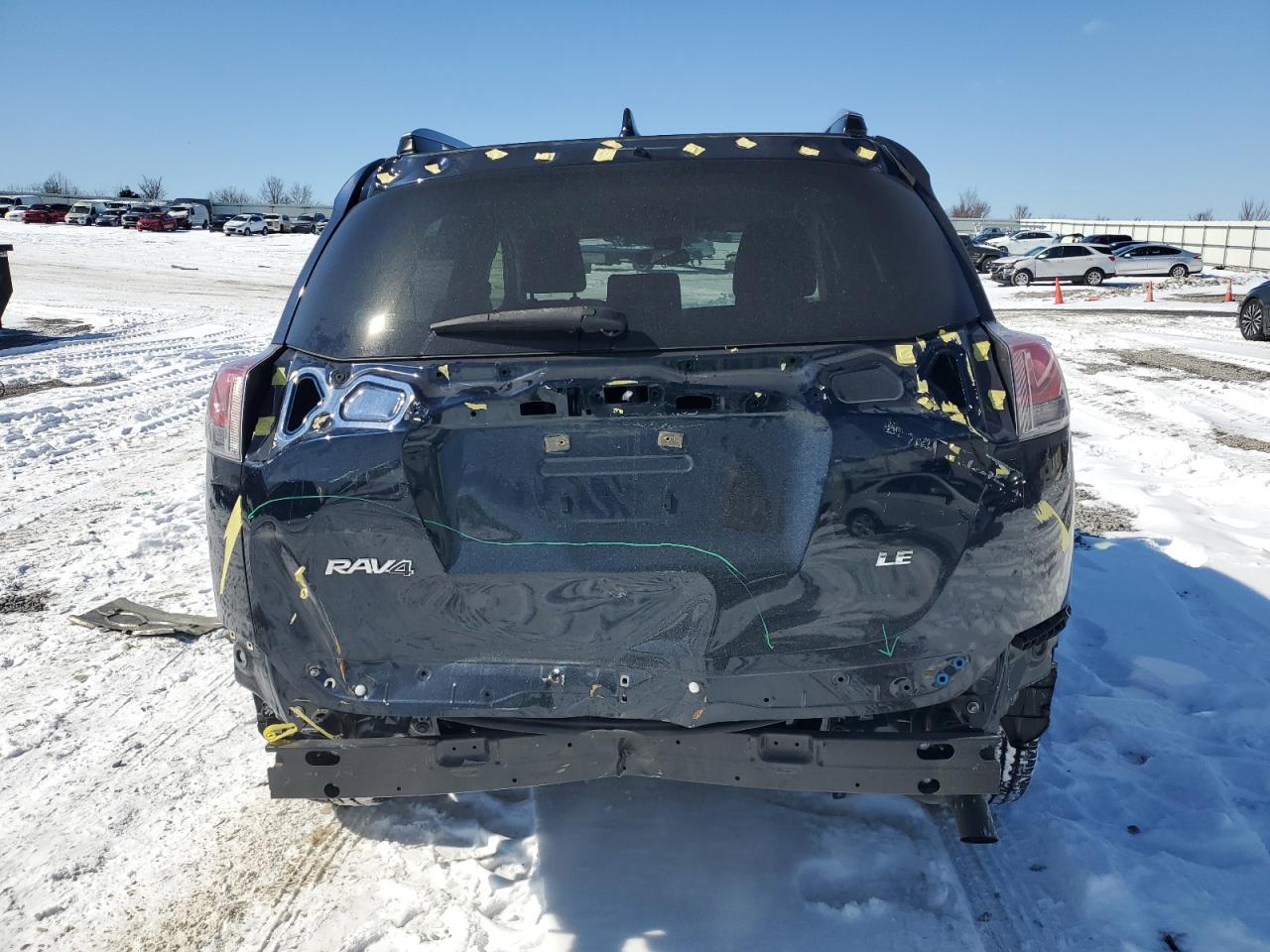 2018 Toyota RAV 4 - Image 6