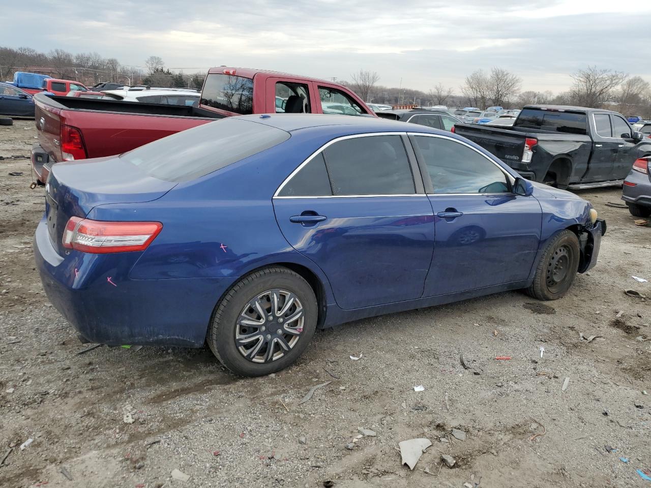 2011 Toyota Camry - Image 3