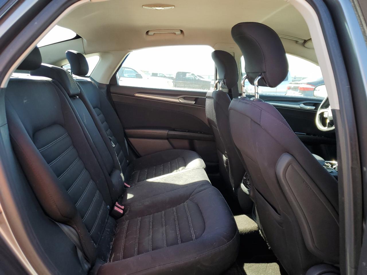 2014 Ford Fusion - Image 10