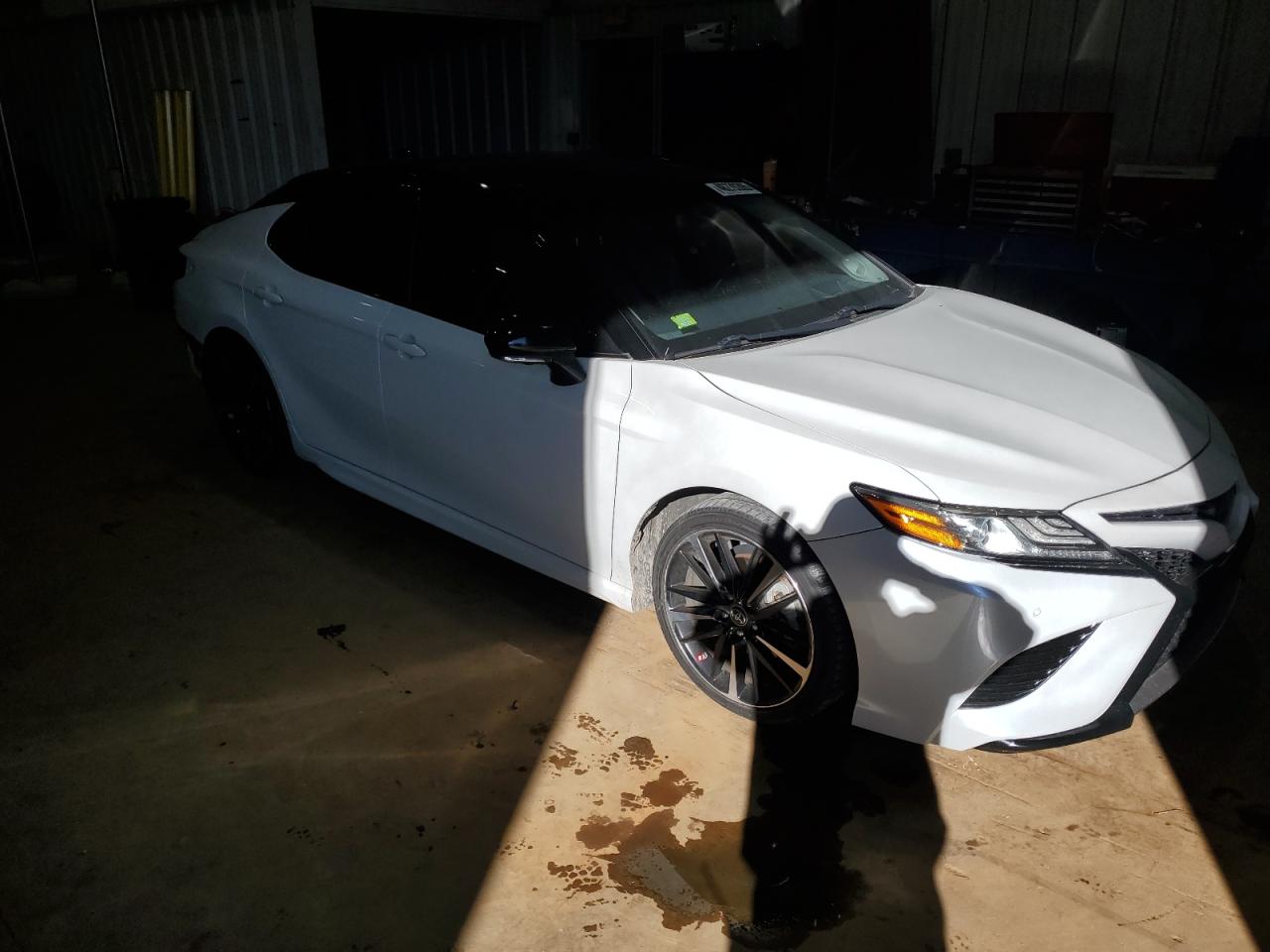 2018 Toyota Camry - Image 4