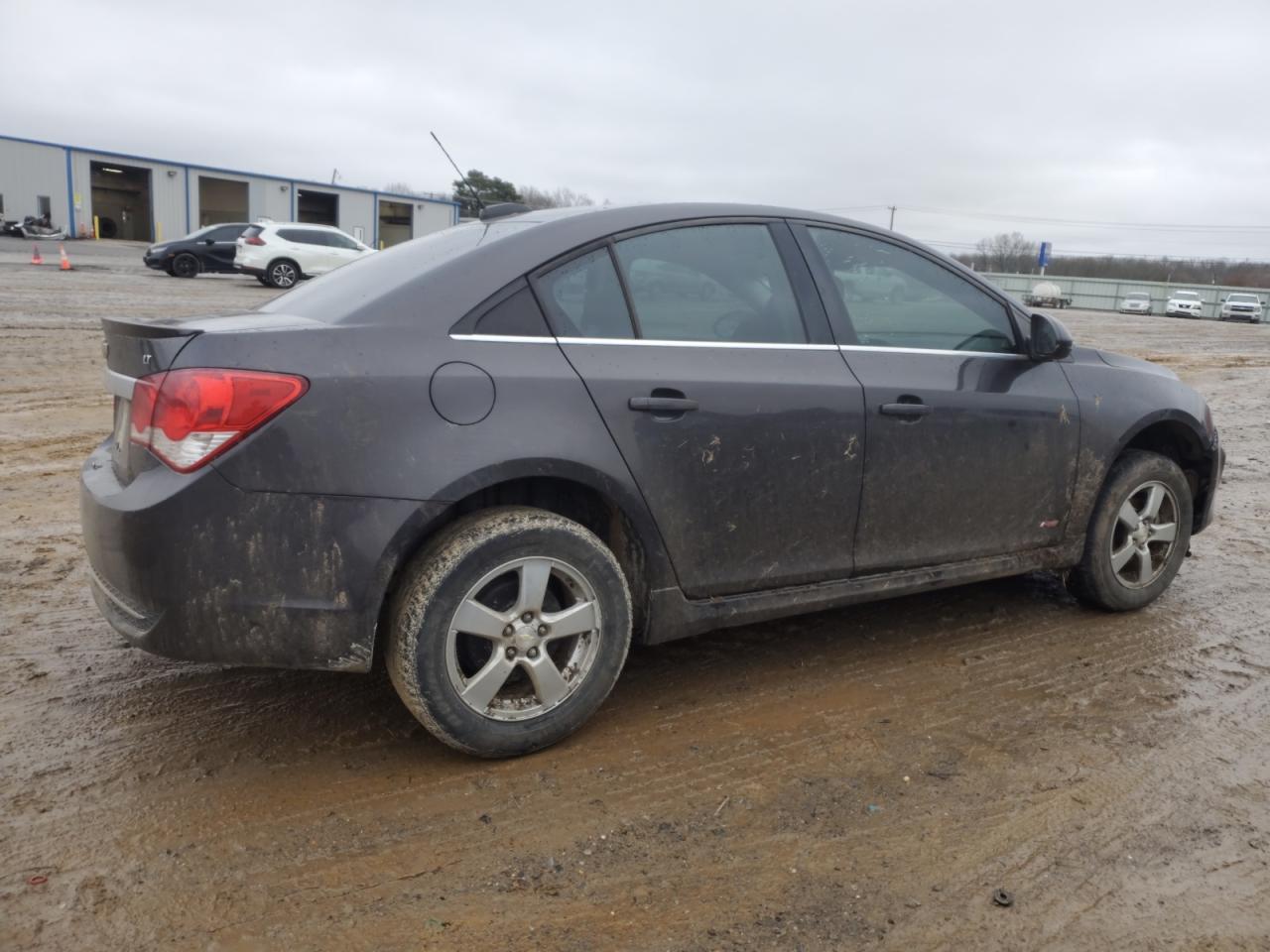 1G1PE5SB8G7189812 CHEVROLET CRUZE 2016