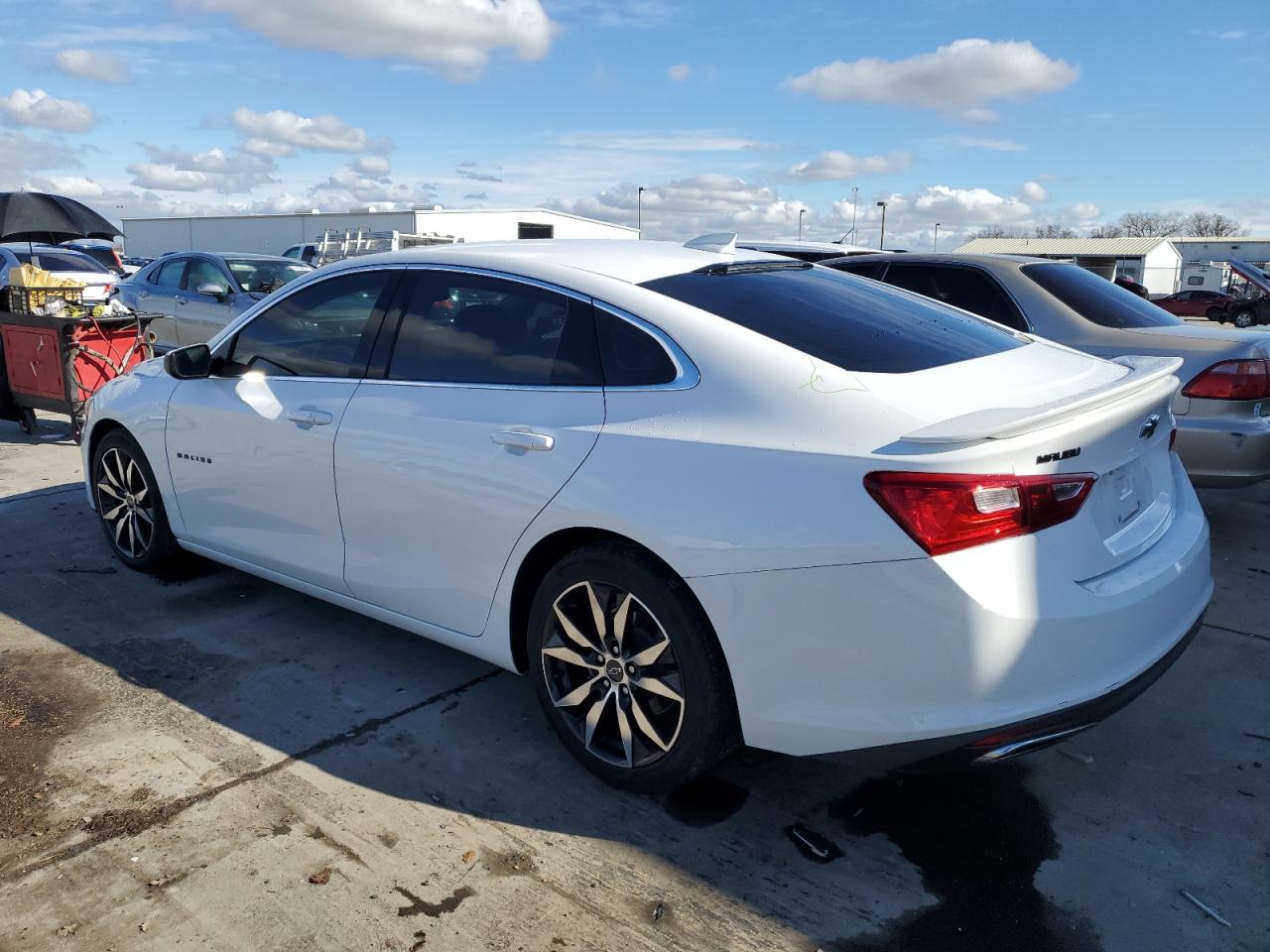 2020 Chevrolet Malibu - Image 2