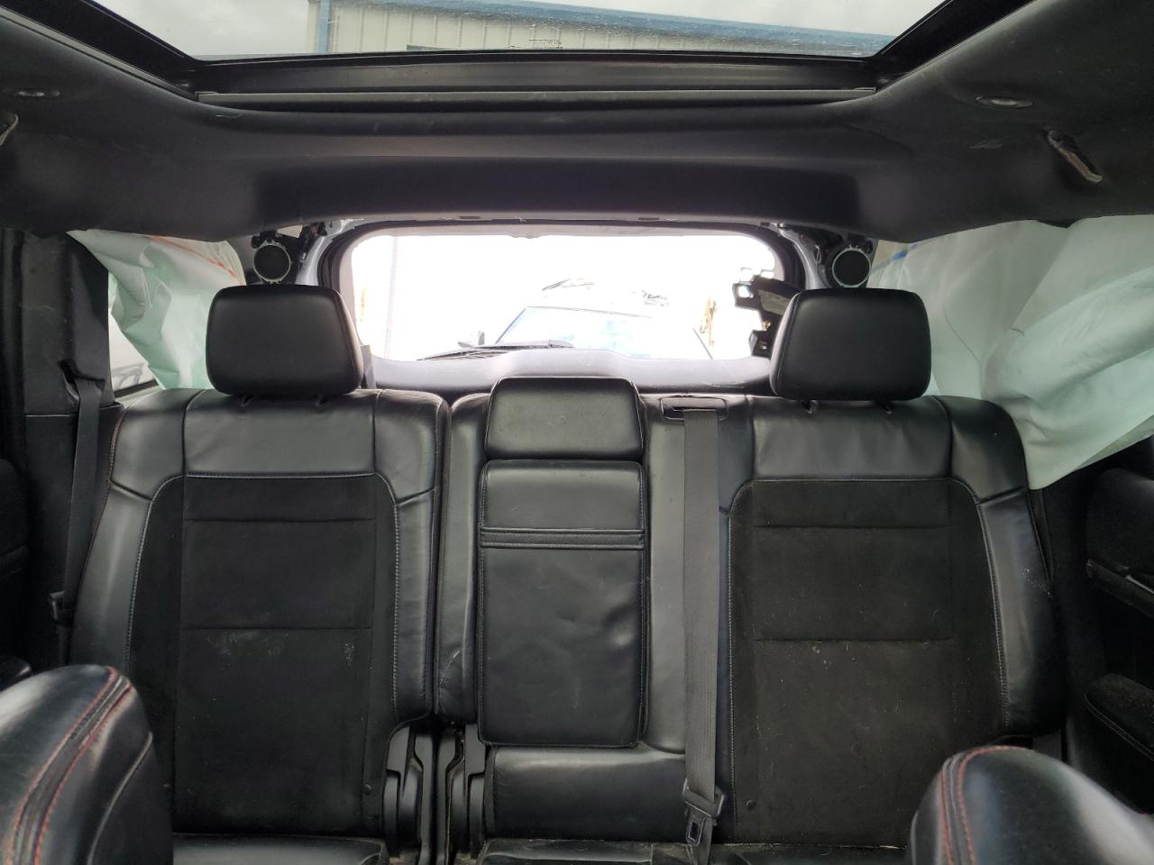 2017 Jeep Grand Cherokee - Image 10