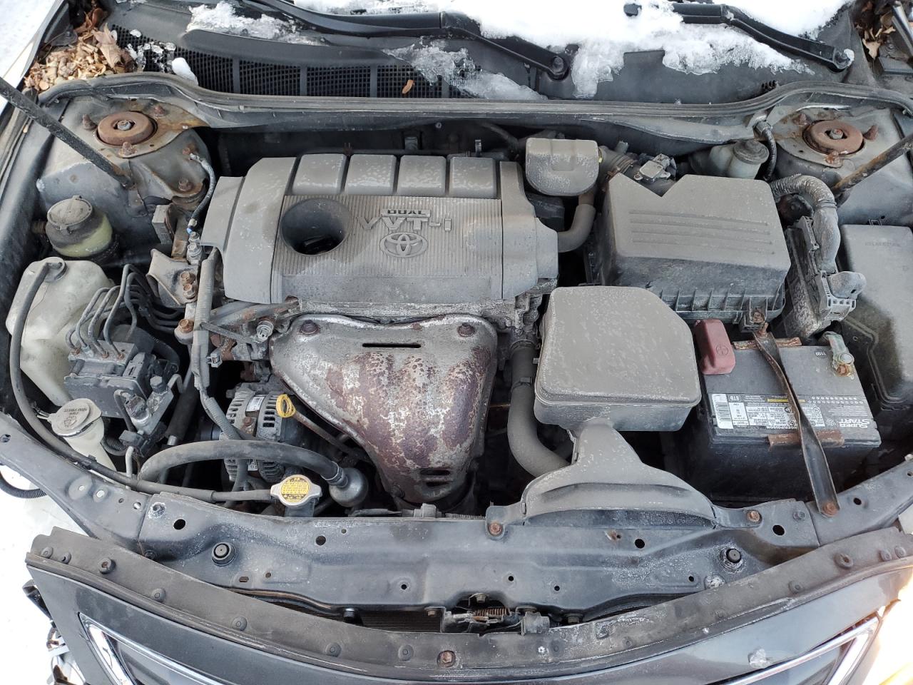 2011 Toyota Camry - Image 11
