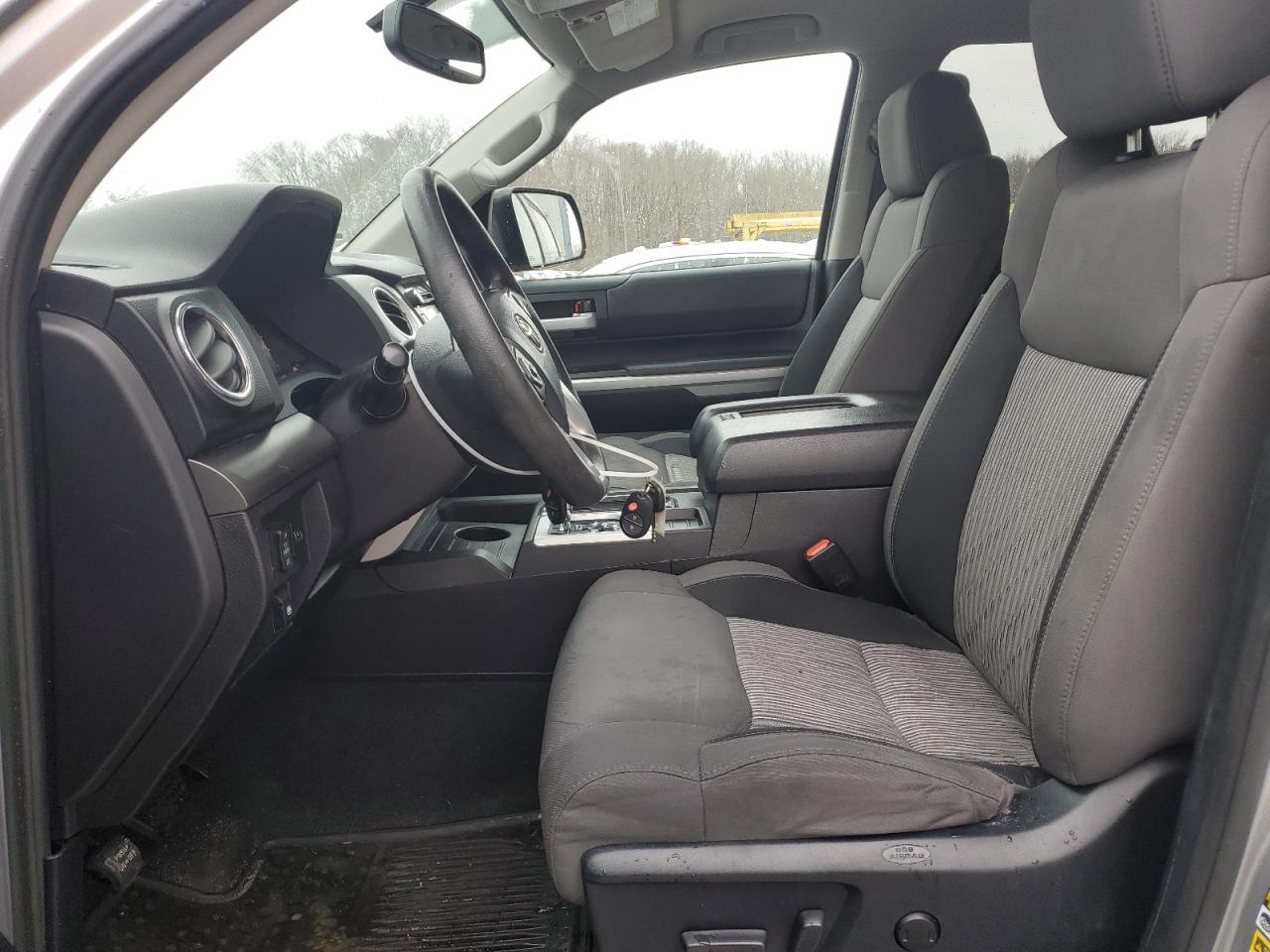 2016 Toyota Tundra - Image 7
