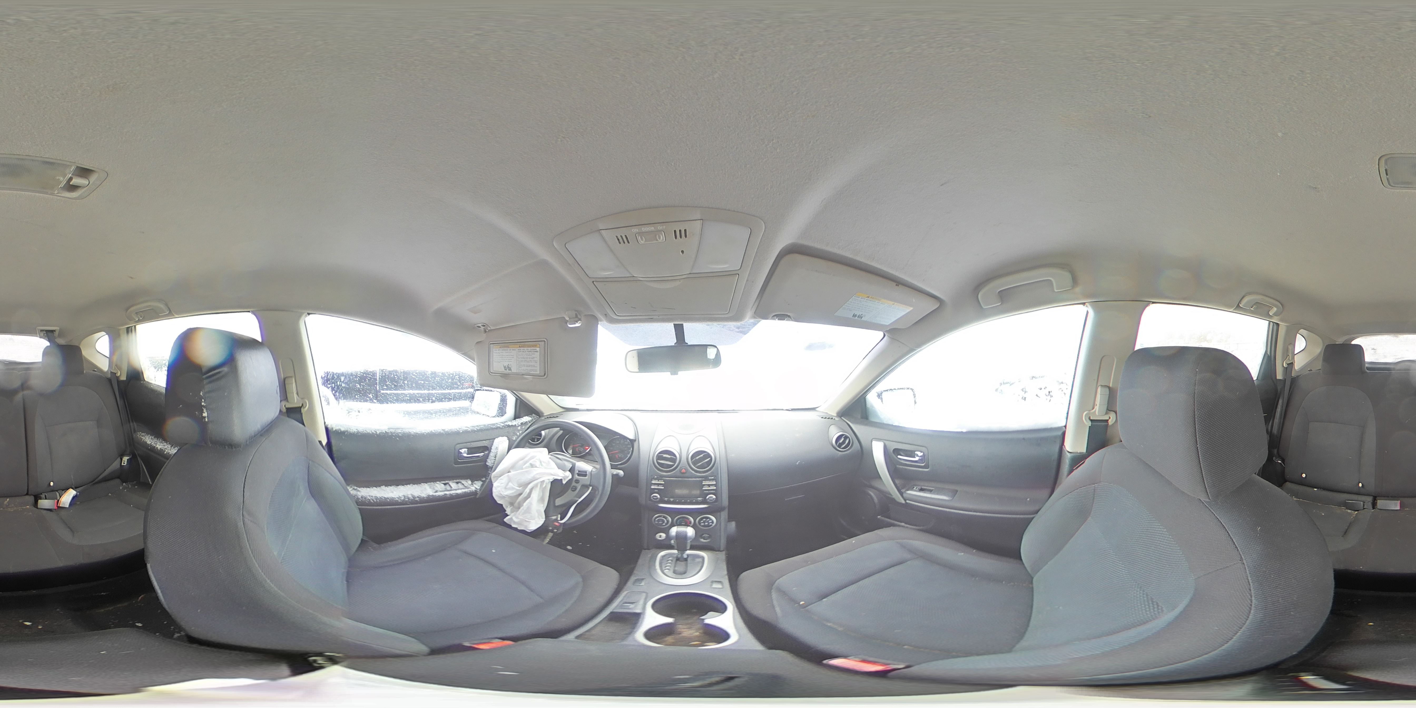 2015 Nissan Rogue - Image 13