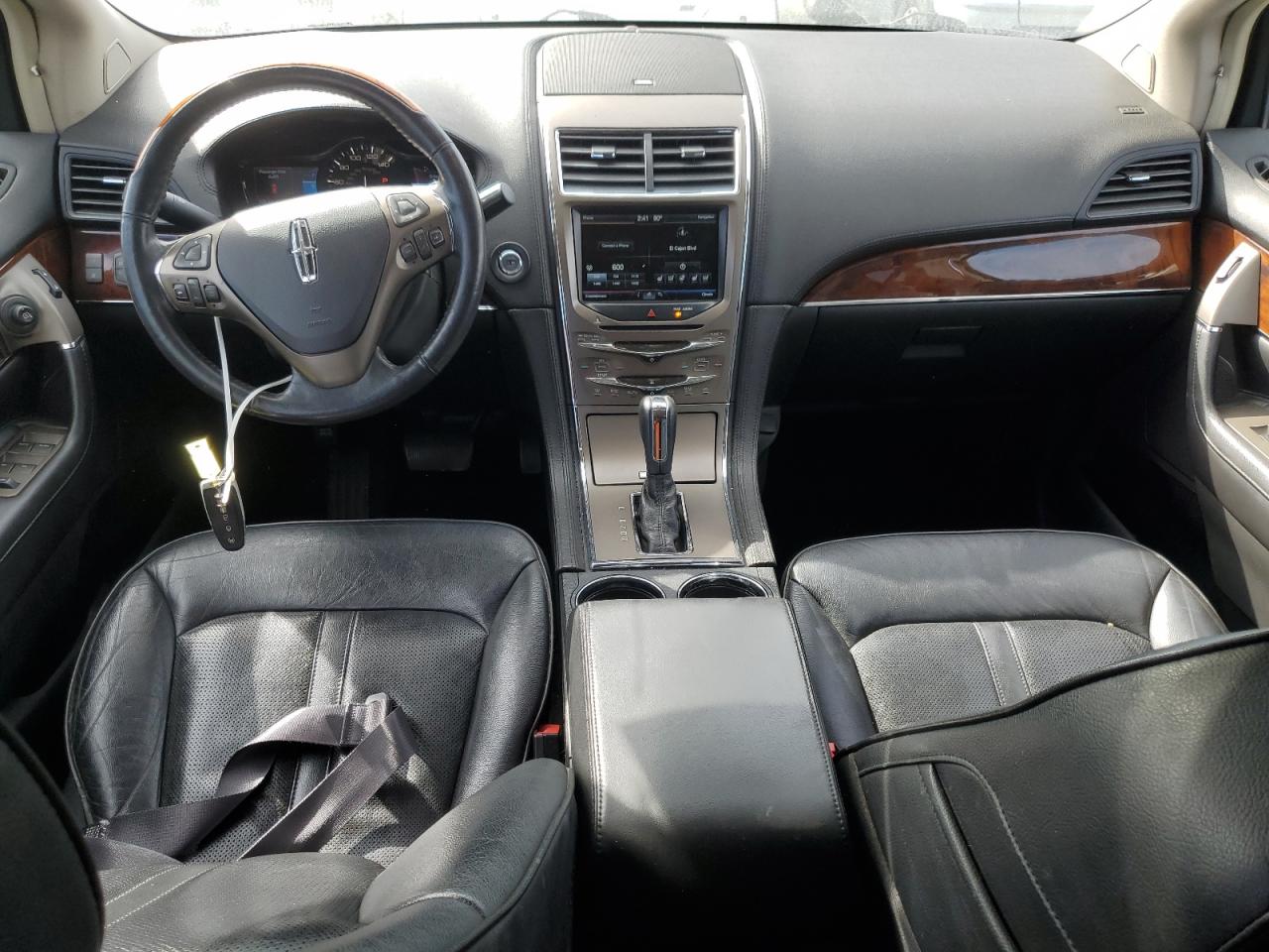 2015 Lincoln MKX - Image 8