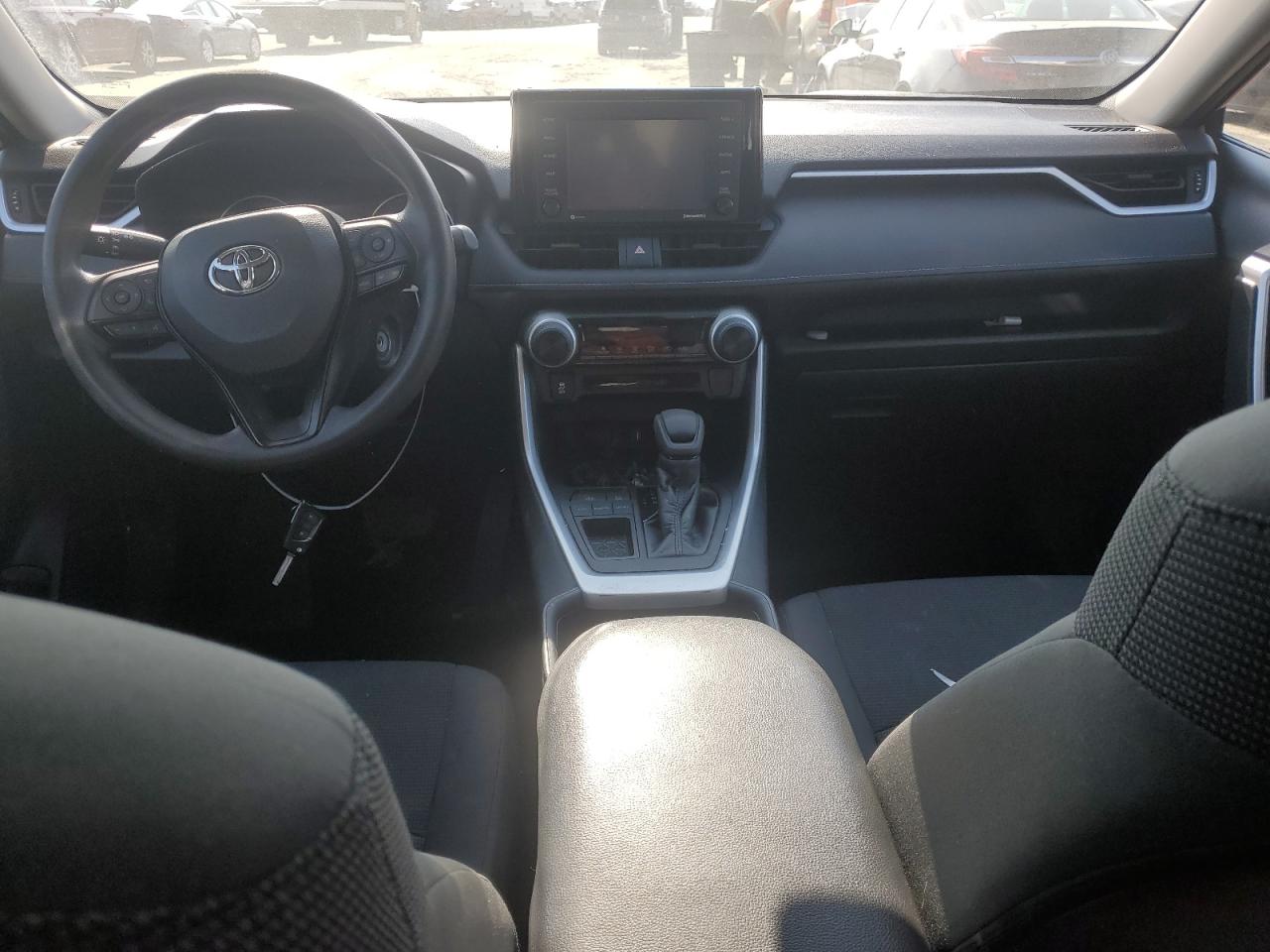 2020 Toyota RAV 4 - Image 8