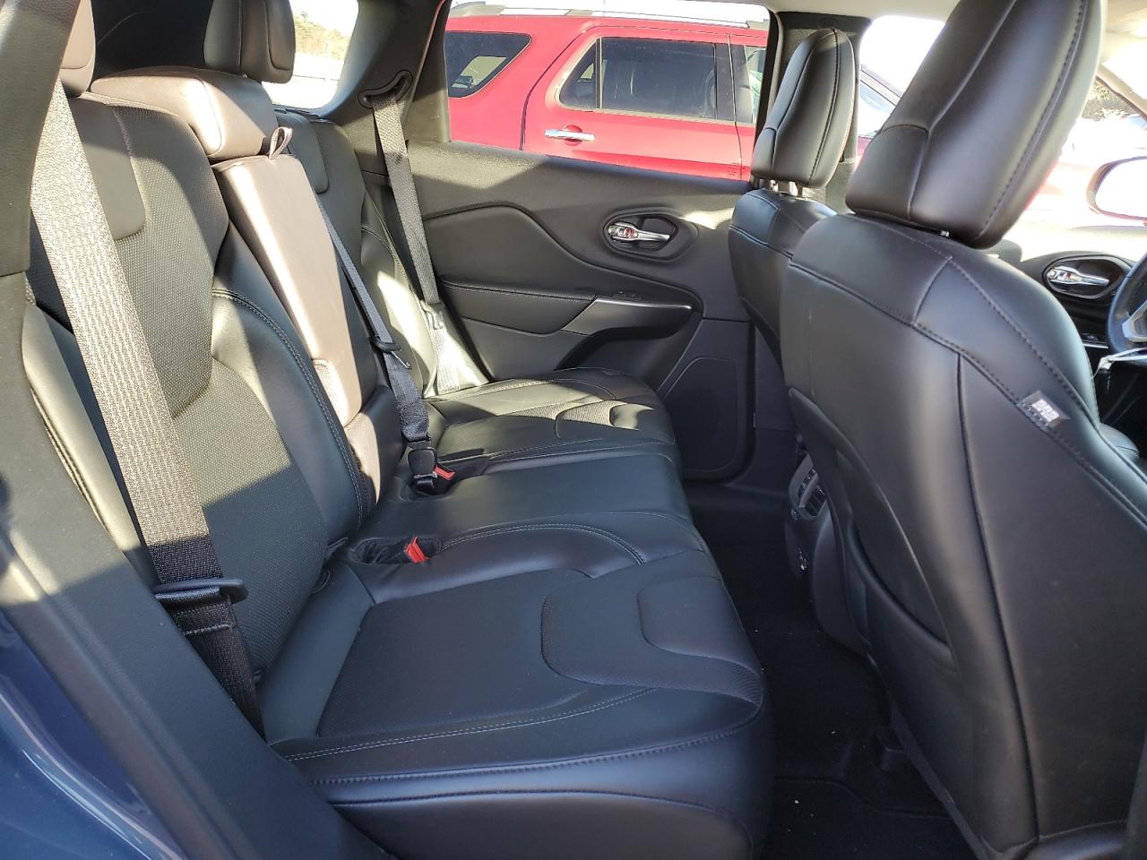 2021 Jeep Grand Cherokee - Image 11