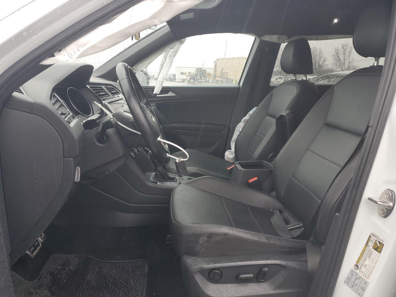 2020 Volkswagen Tiguan - Image 7