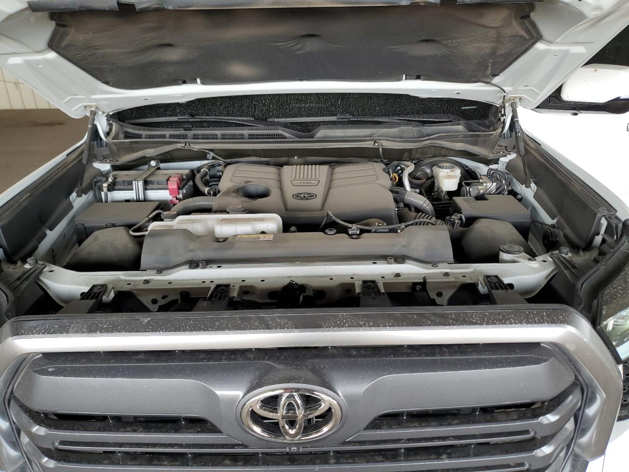 2023 Toyota Tundra - Image 11