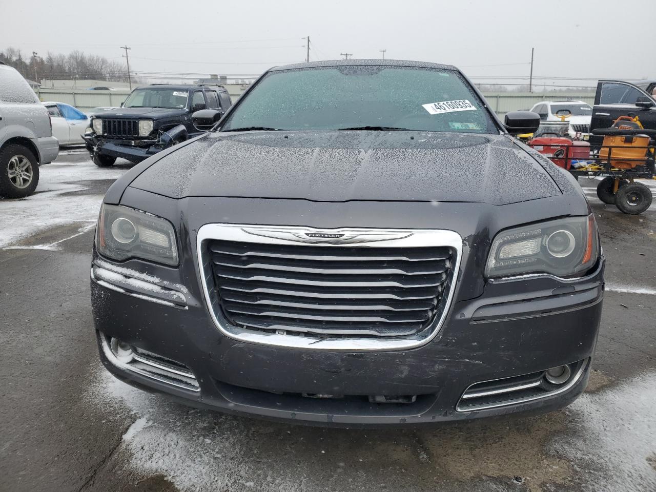 2013 Chrysler 300 - Image 5