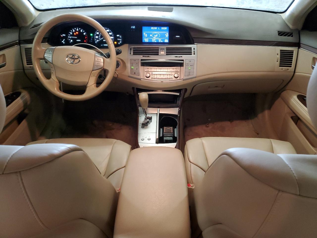2008 Toyota Avalon - Image 8