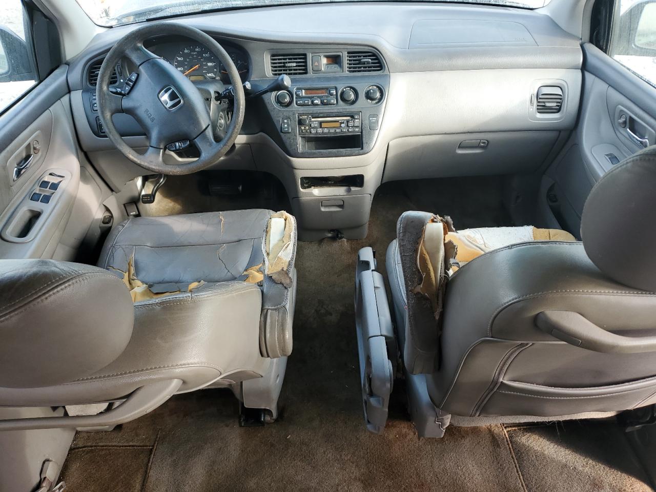 2003 Honda Odyssey - Image 8