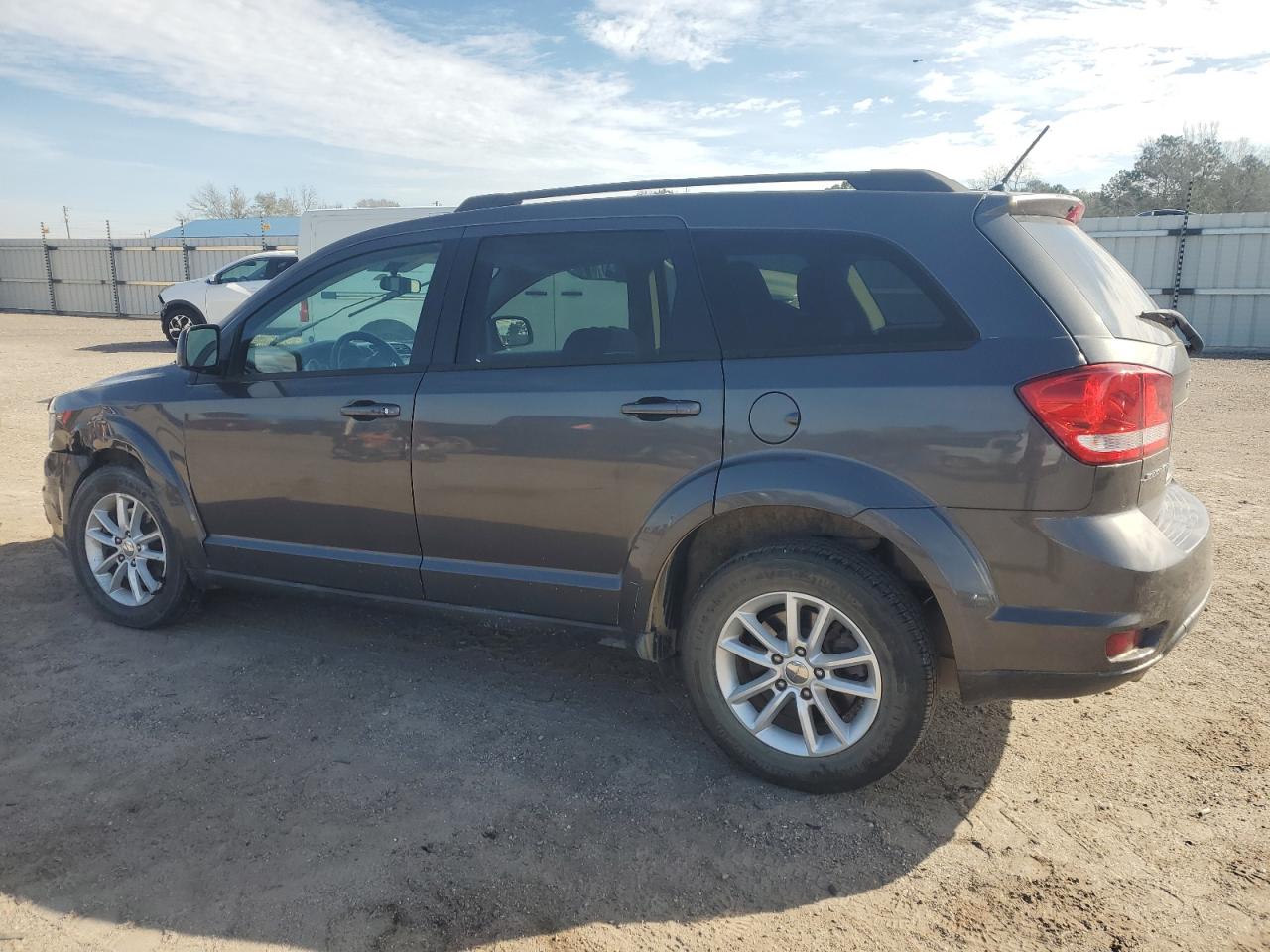 2014 Dodge Journey - Image 2