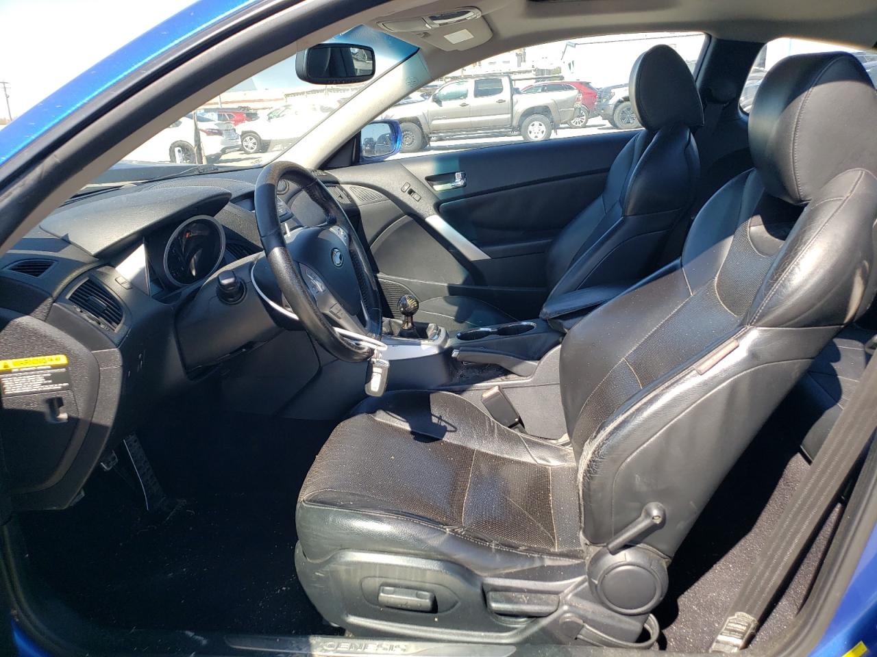 2010 Hyundai Genesis - Image 7