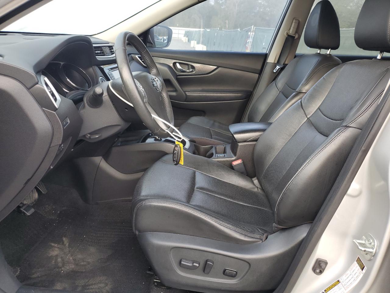 2015 Nissan Rogue - Image 7