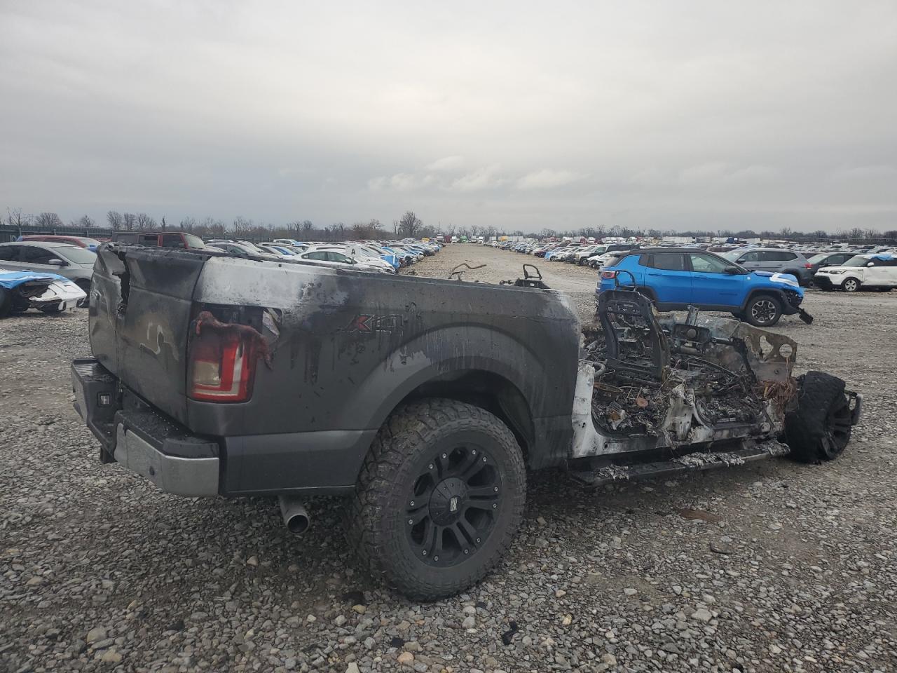 2015 Ford F-150 - Image 3