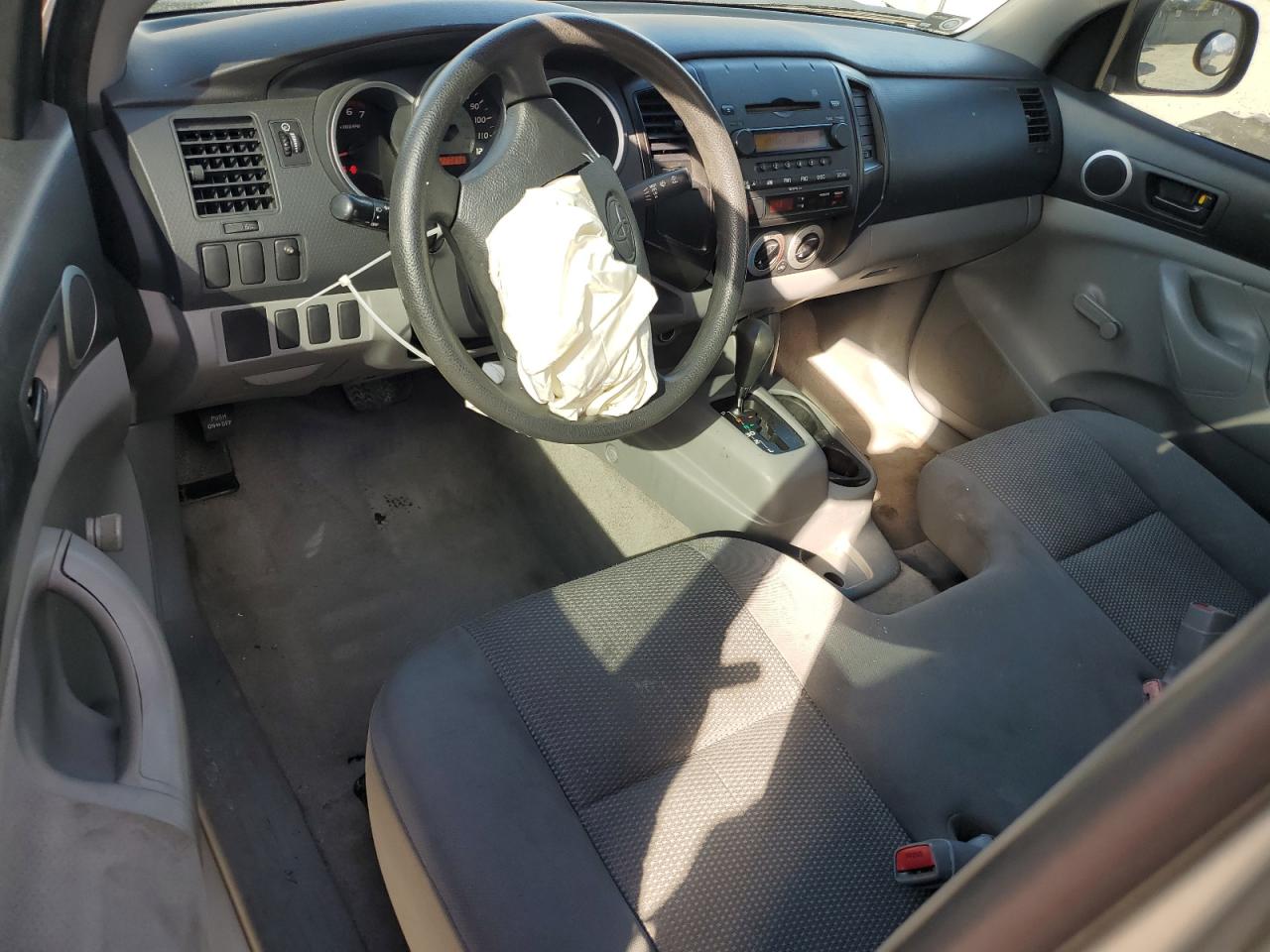2007 Toyota Tacoma - Image 8