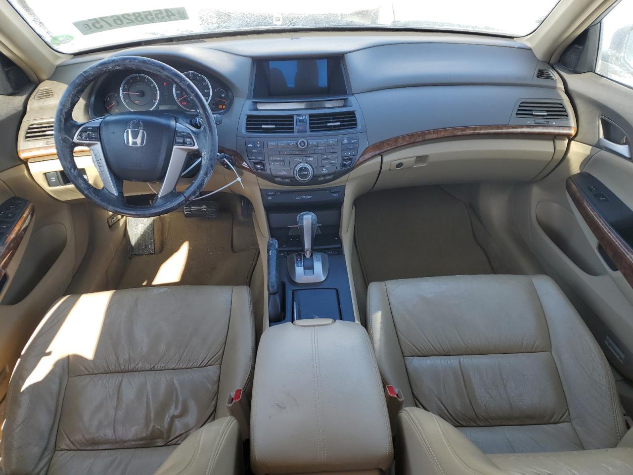 2009 Honda Accord - Image 8