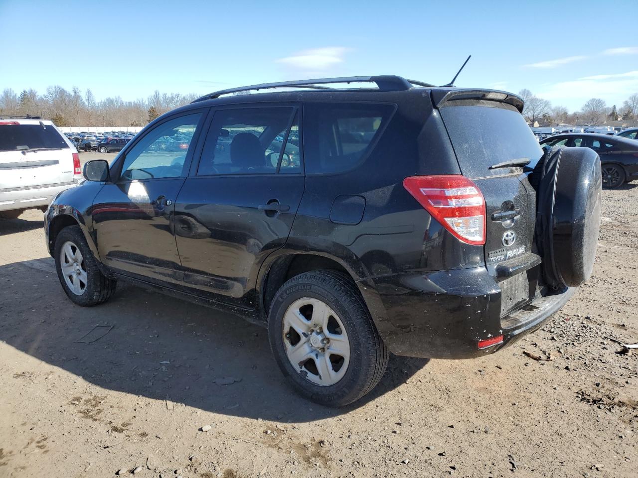 2009 Toyota RAV 4 - Image 2