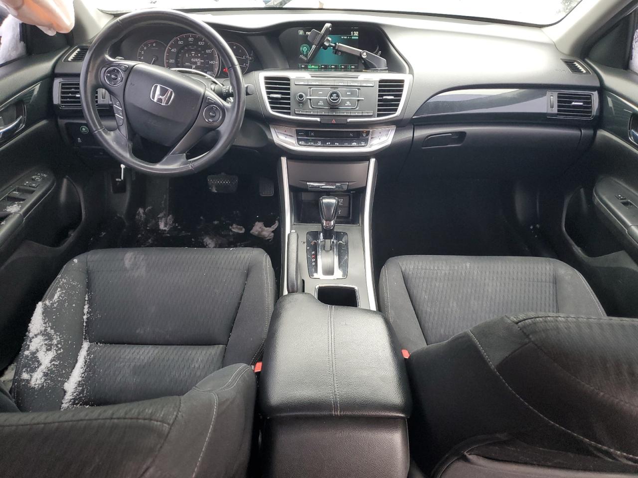 2015 Honda Accord - Image 8