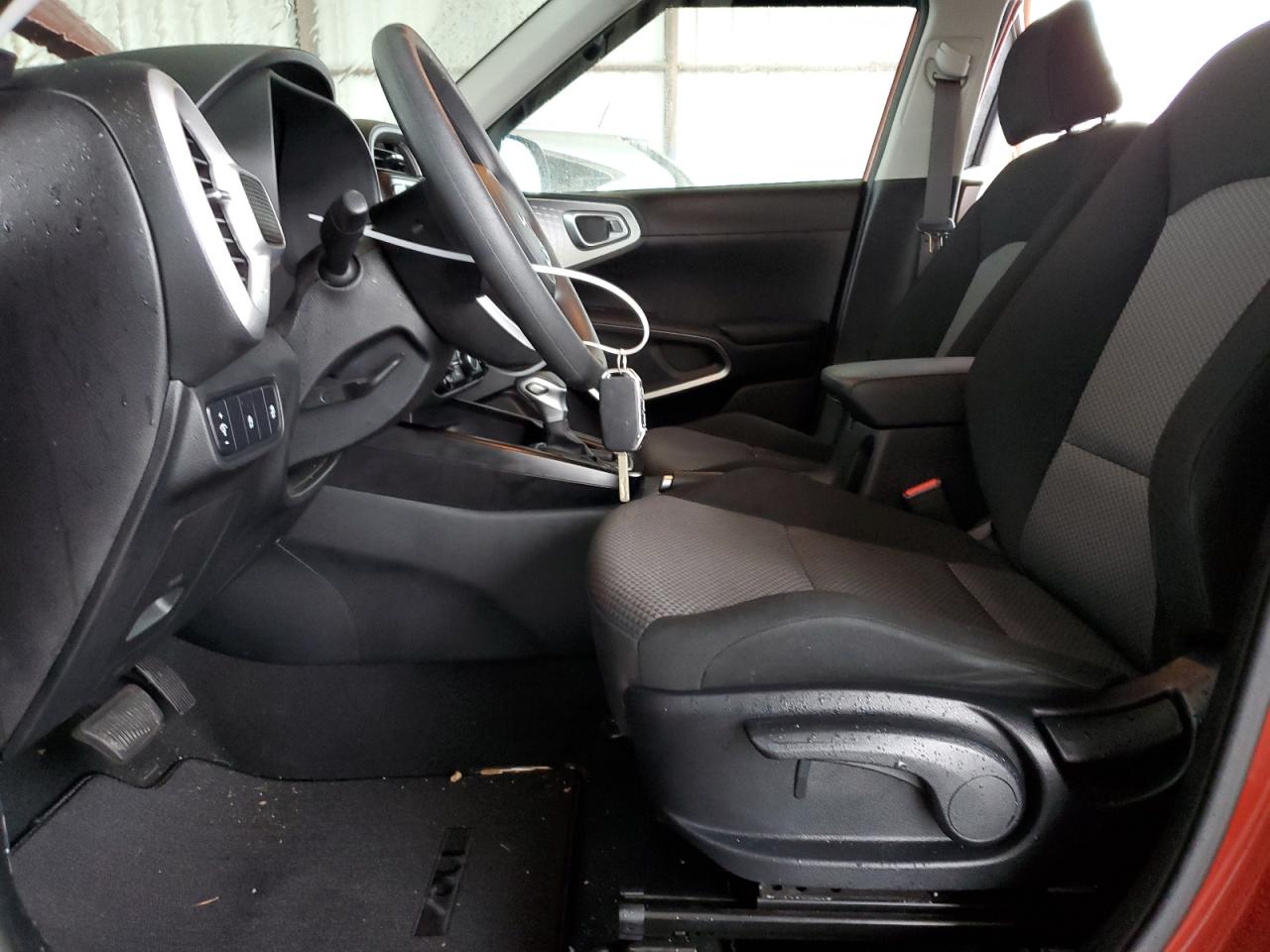2022 Kia Soul - Image 7