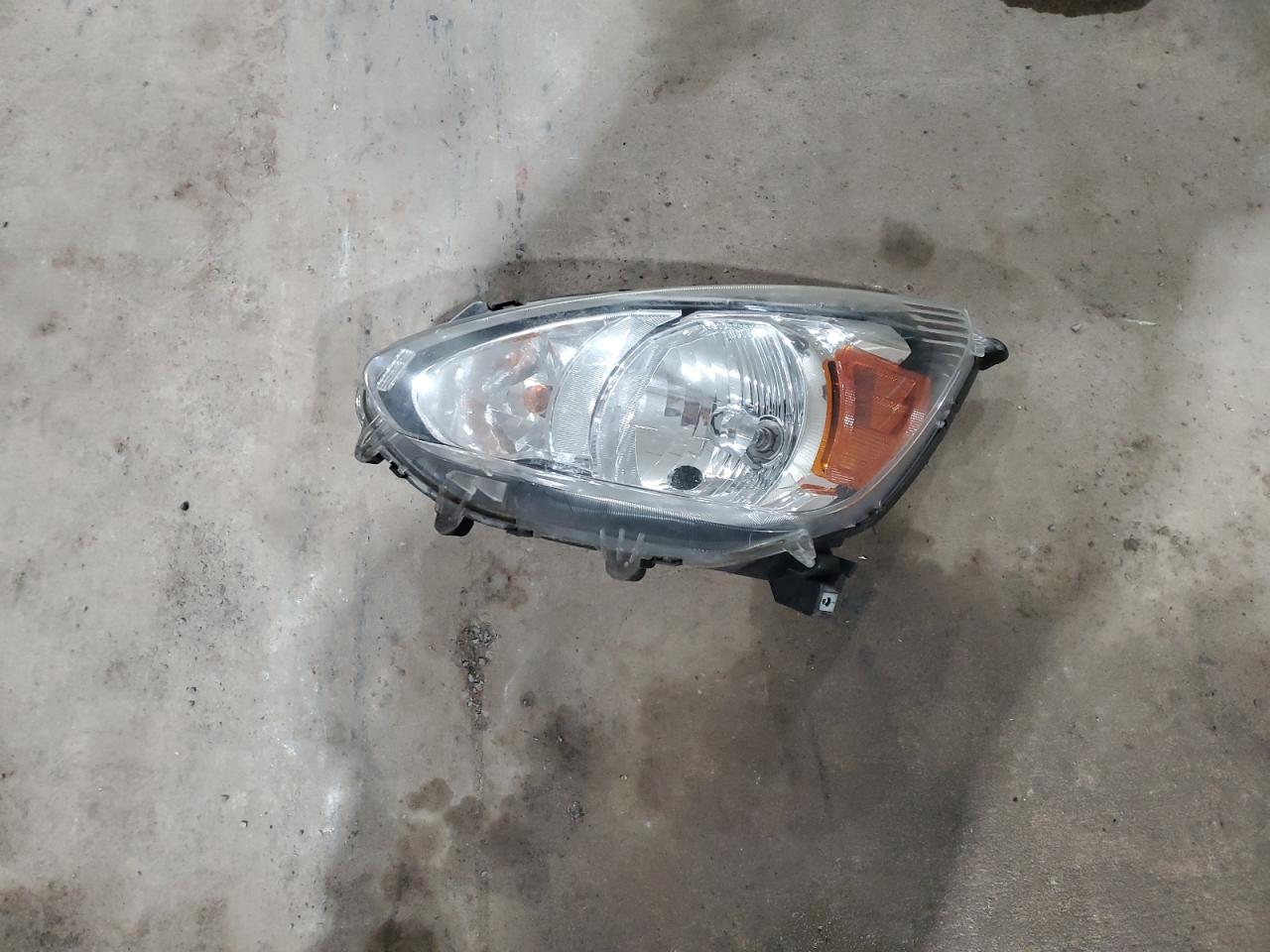 2015 Mitsubishi Mirage - Image 12