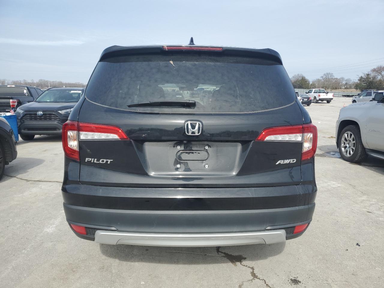 2019 Honda Pilot - Image 6