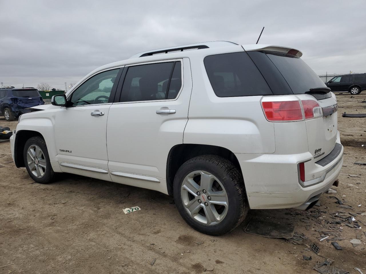 2017 GMC Terrain - Image 2