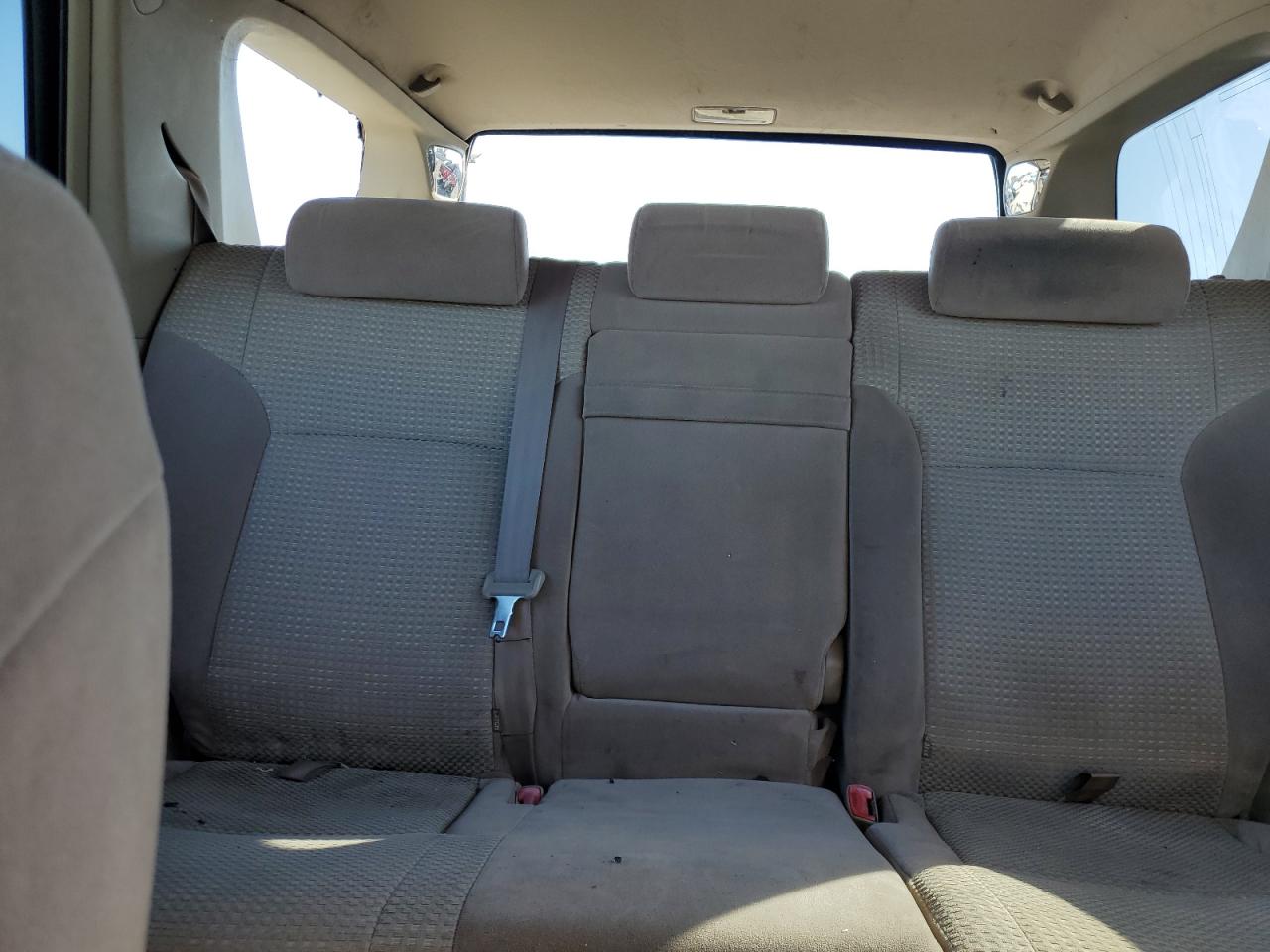 2003 Toyota 4Runner - Image 10