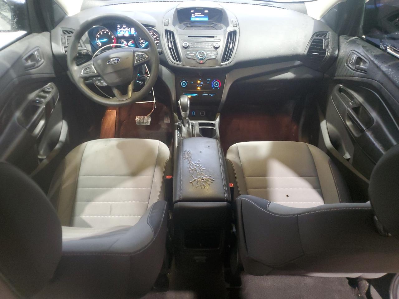 1FMCU0F78HUD59909 FORD ESCAPE 2017