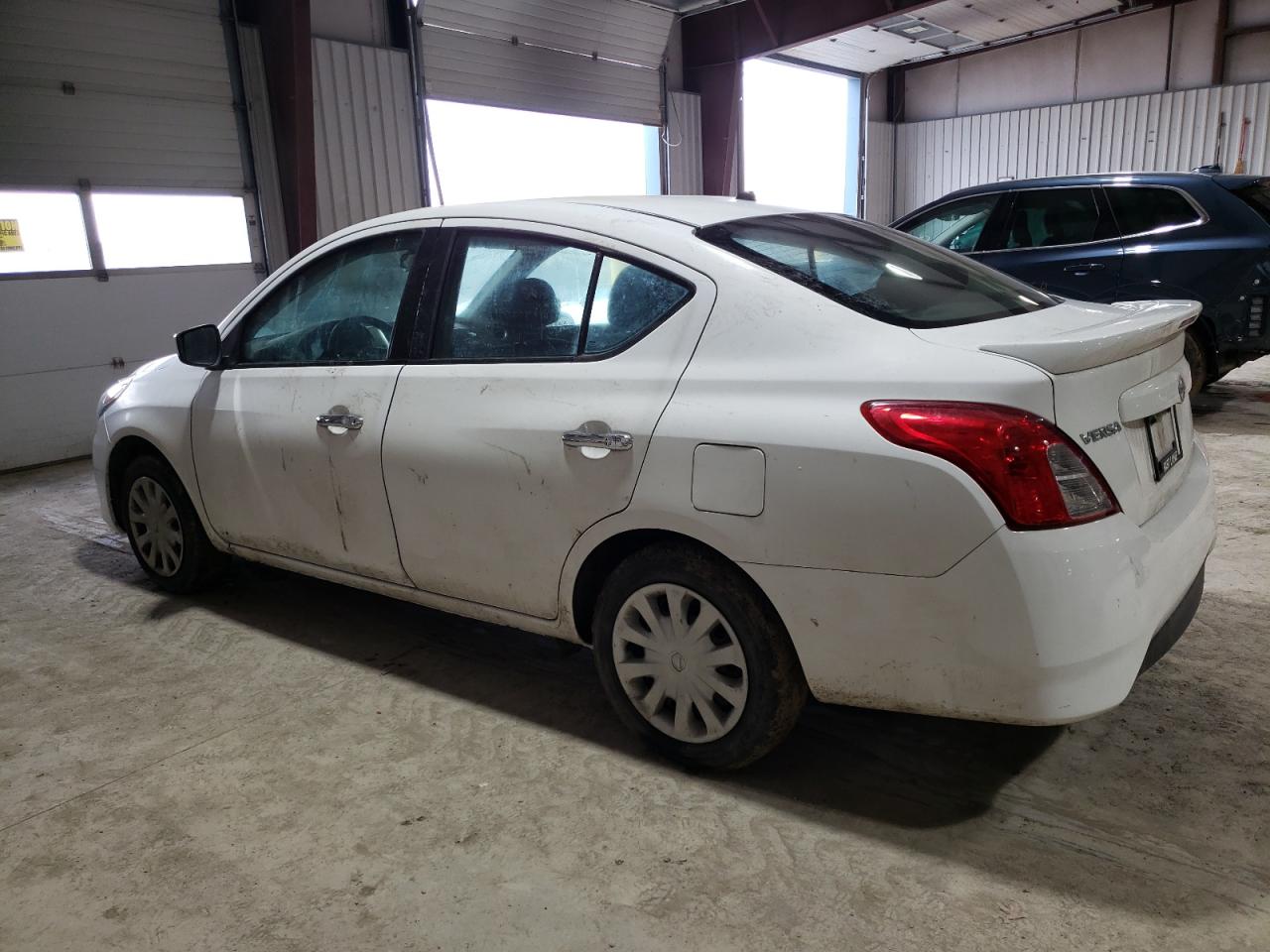 2019 Nissan Versa - Image 2