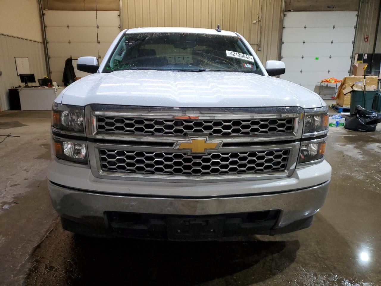 2015 Chevrolet Silverado - Image 5
