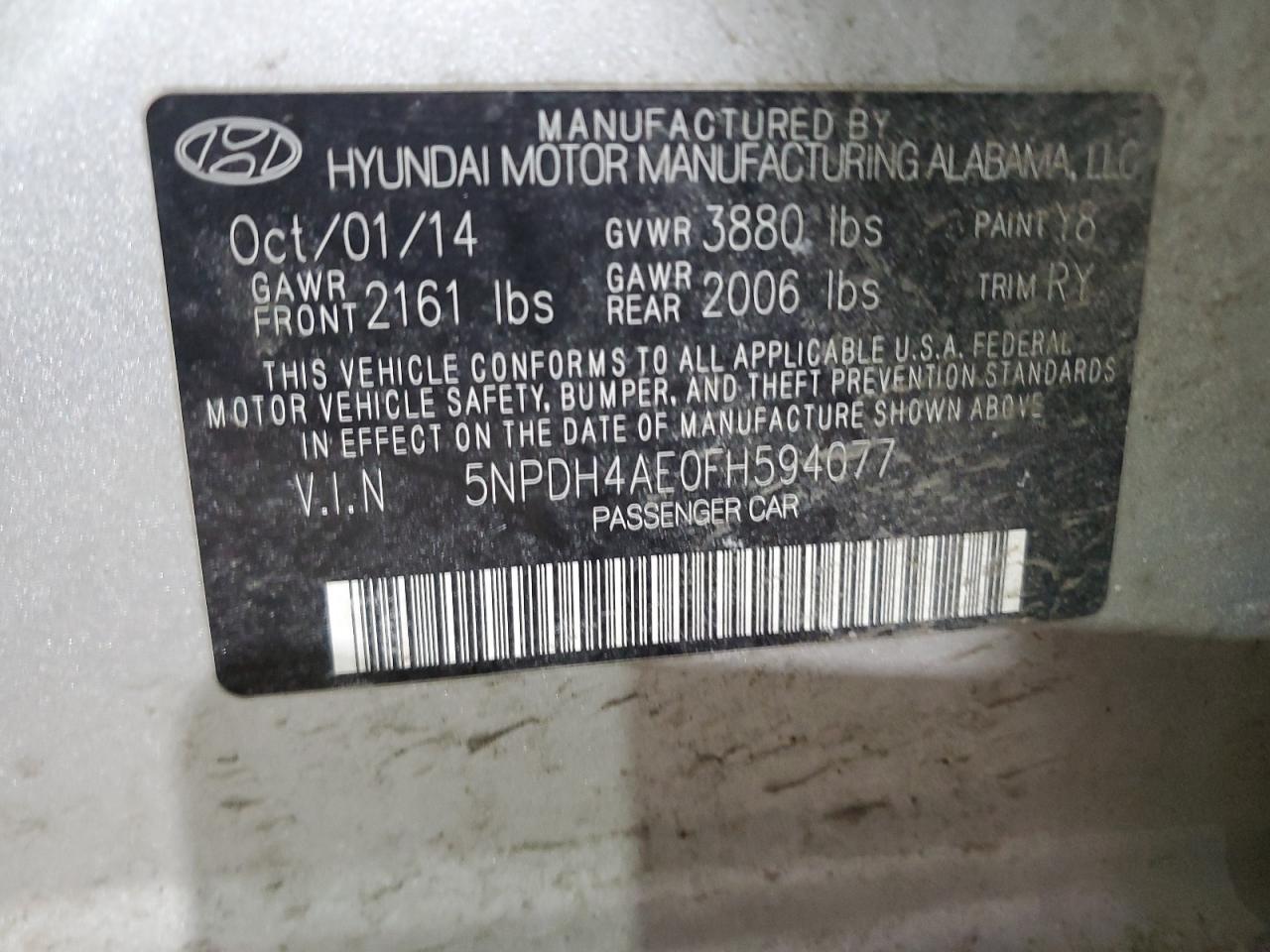 2015 Hyundai Elantra - Image 13