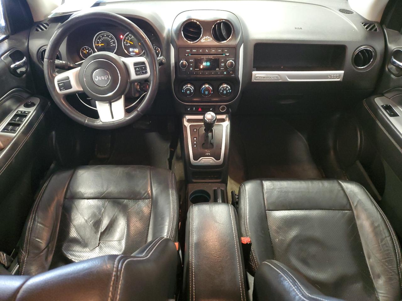 2015 Jeep Compass - Image 8