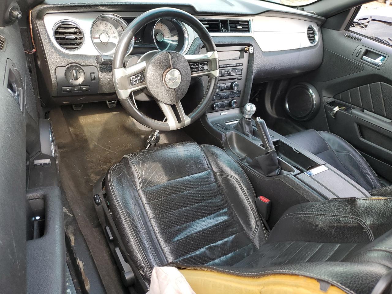 2011 Ford Mustang - Image 8