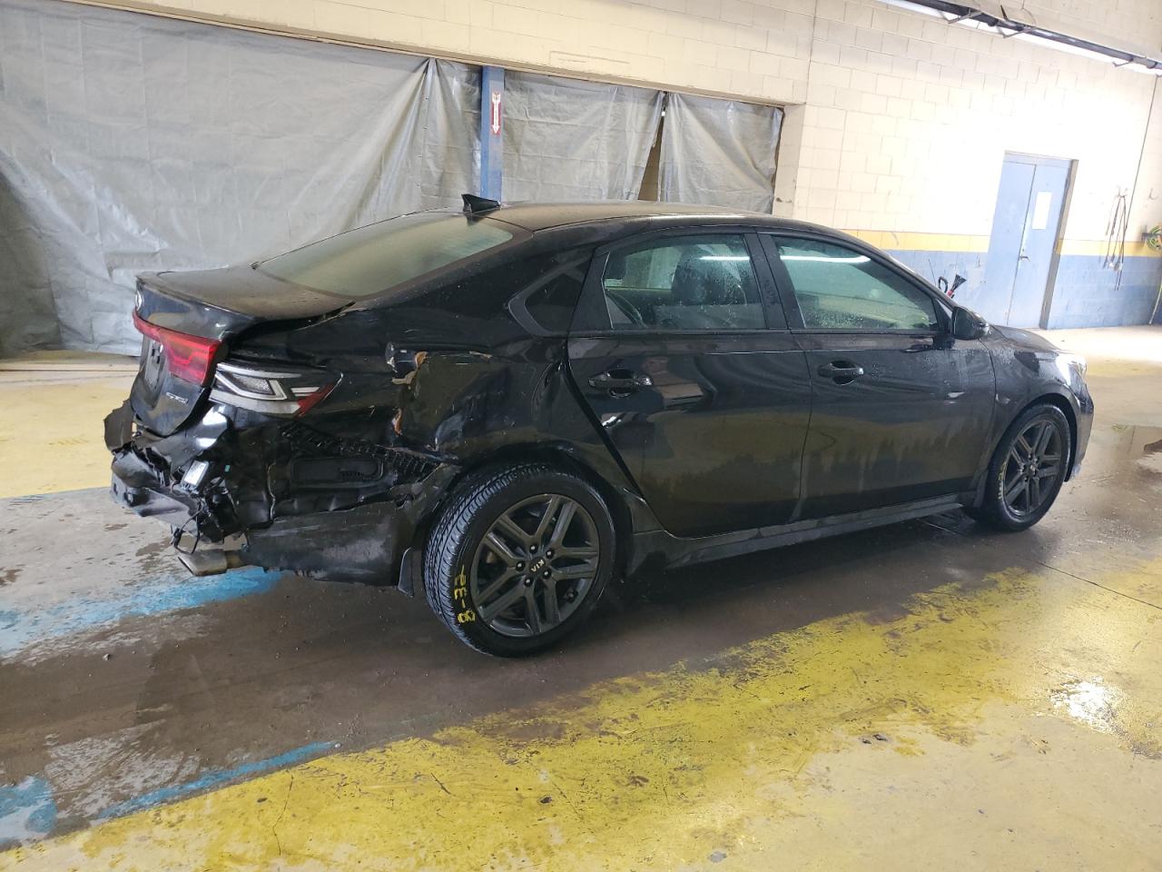 2021 Kia Forte - Image 3