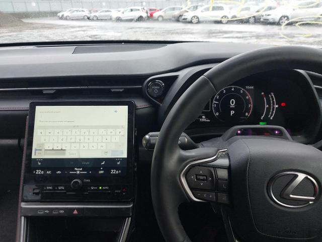 2024 LEXUS LBX PREMIU